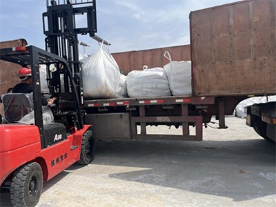 开鲁分公司液体肥发货